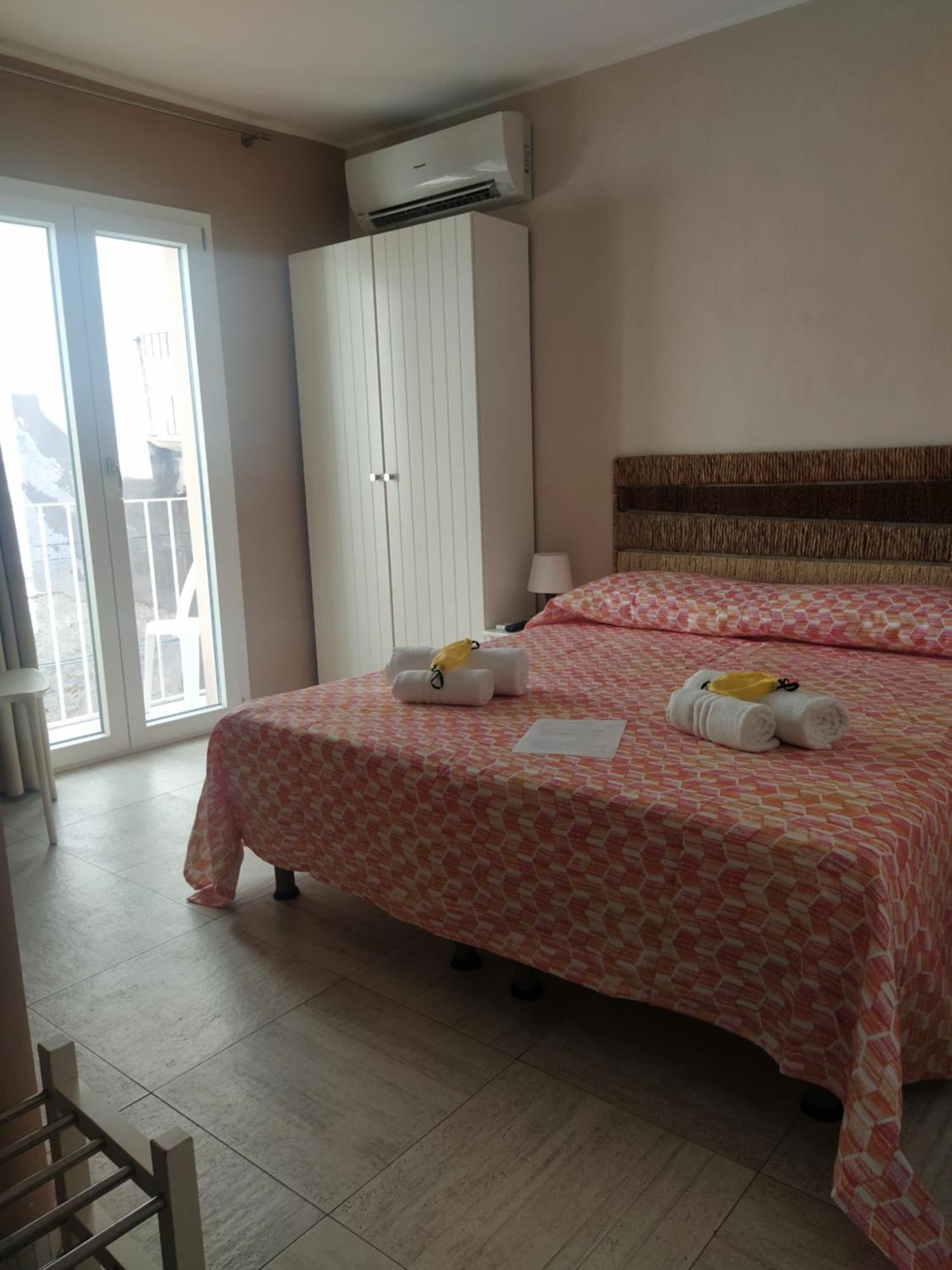 Angelo Apartments & Rooms Trapani Zimmer foto