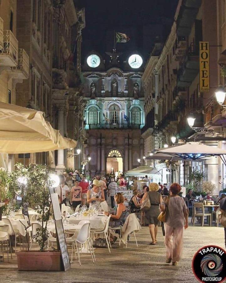 Angelo Apartments & Rooms Trapani Exterior foto